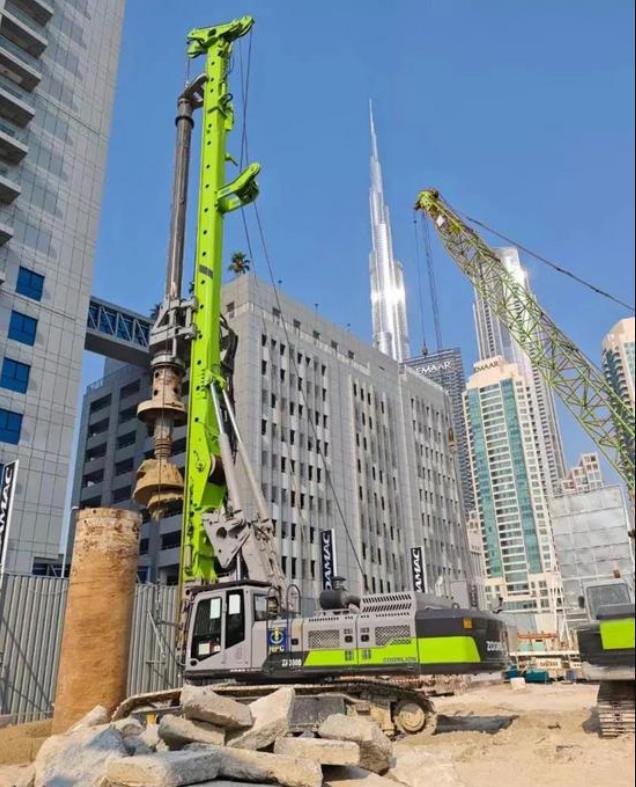 中聯(lián)重科旋挖鉆機(jī)：沙漠特種兵打造迪拜豪宅的堅實樁基